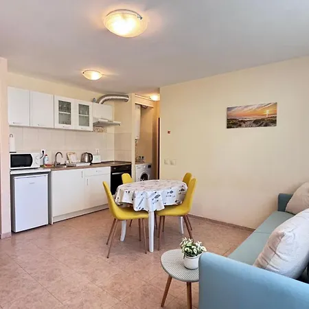 One Bedroom Apart Otel *